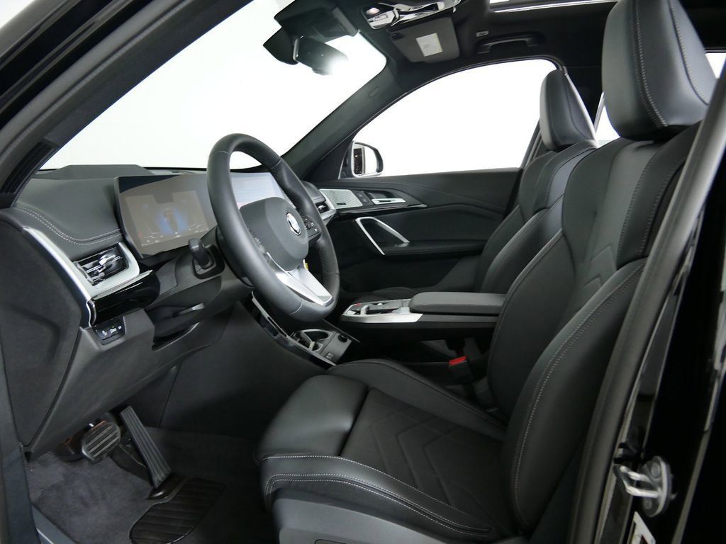 Thumbnail: 2025 BMW X1 - 35