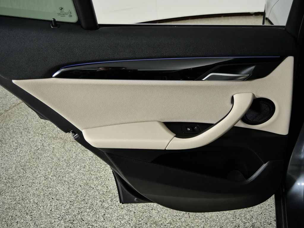 Thumbnail: 2020 BMW X2 - 30