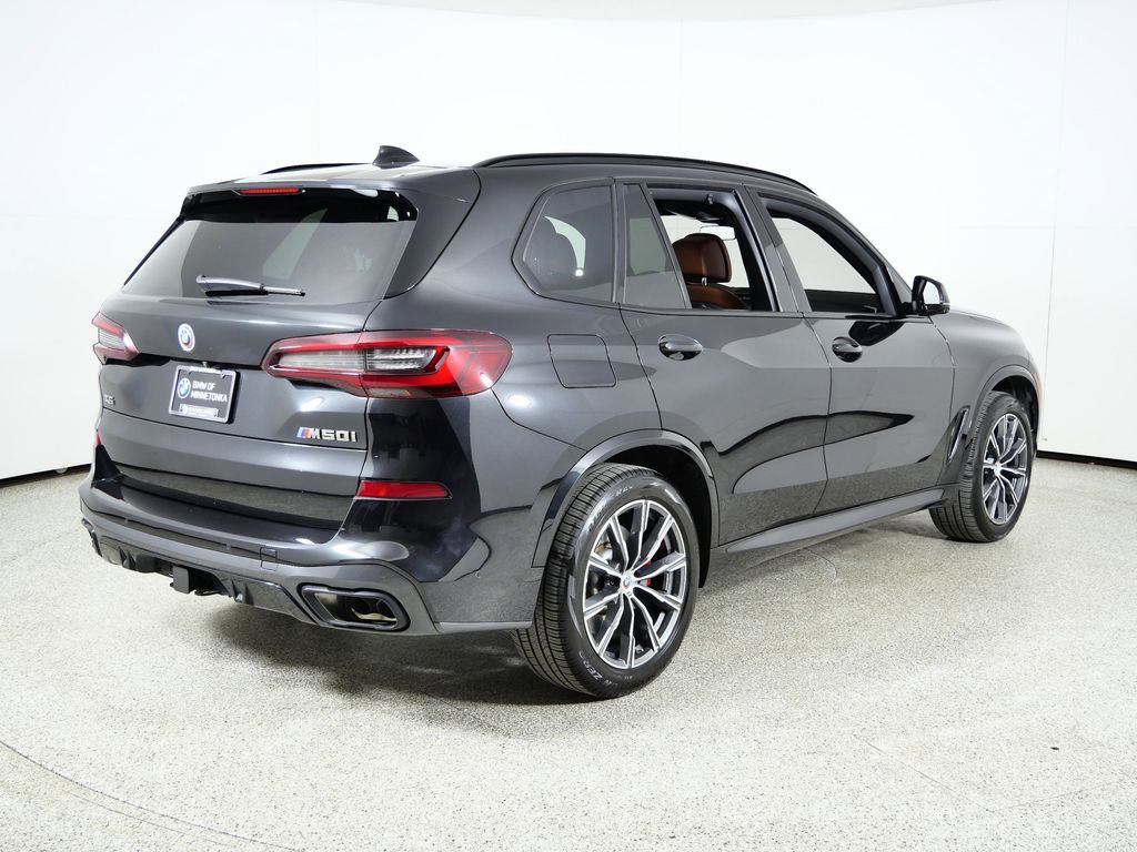 Thumbnail: 2023 BMW X5 - 11