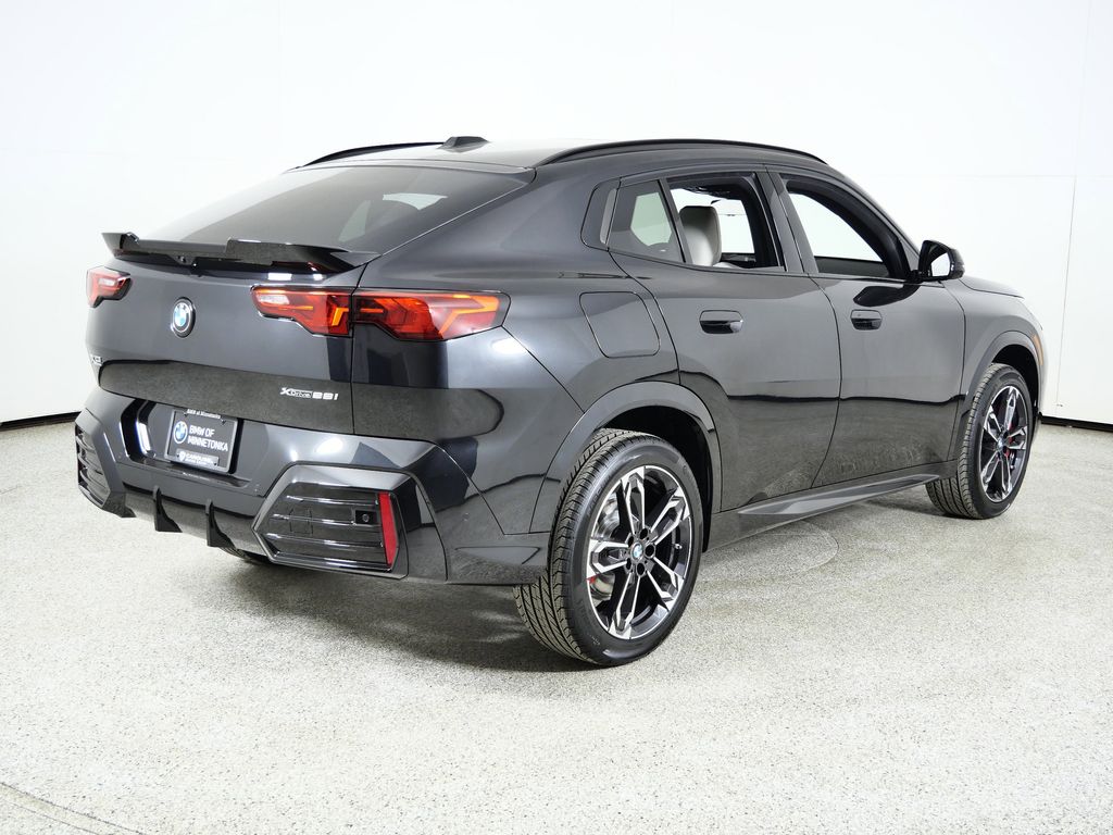 Thumbnail: 2026 BMW X2 - 9