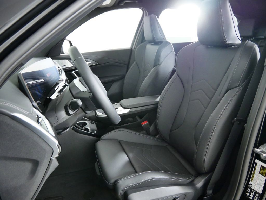 Thumbnail: 2025 BMW X1 - 36