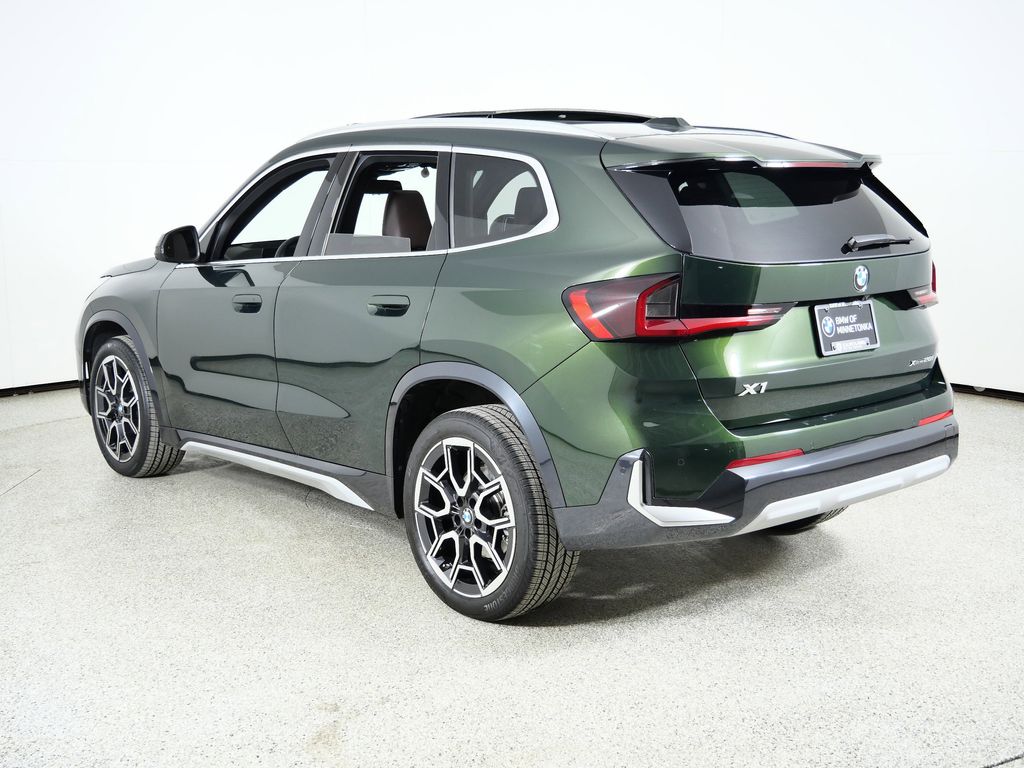 Thumbnail: 2025 BMW X1 - 17
