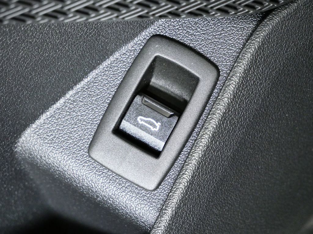 Thumbnail: 2026 BMW X1 - 37