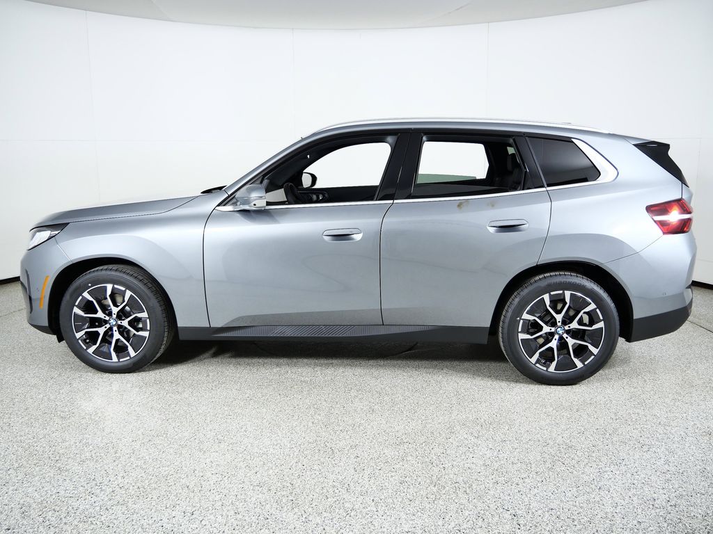 Thumbnail: 2026 BMW X3 - 15