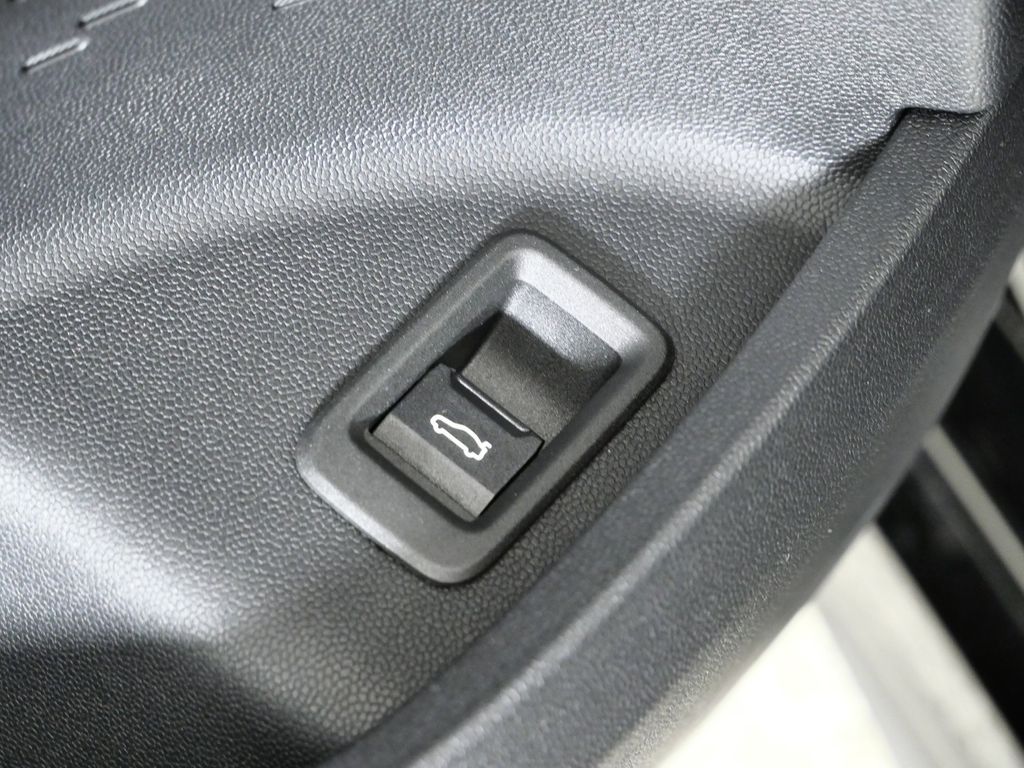 Thumbnail: 2025 MINI Cooper Countryman - 36