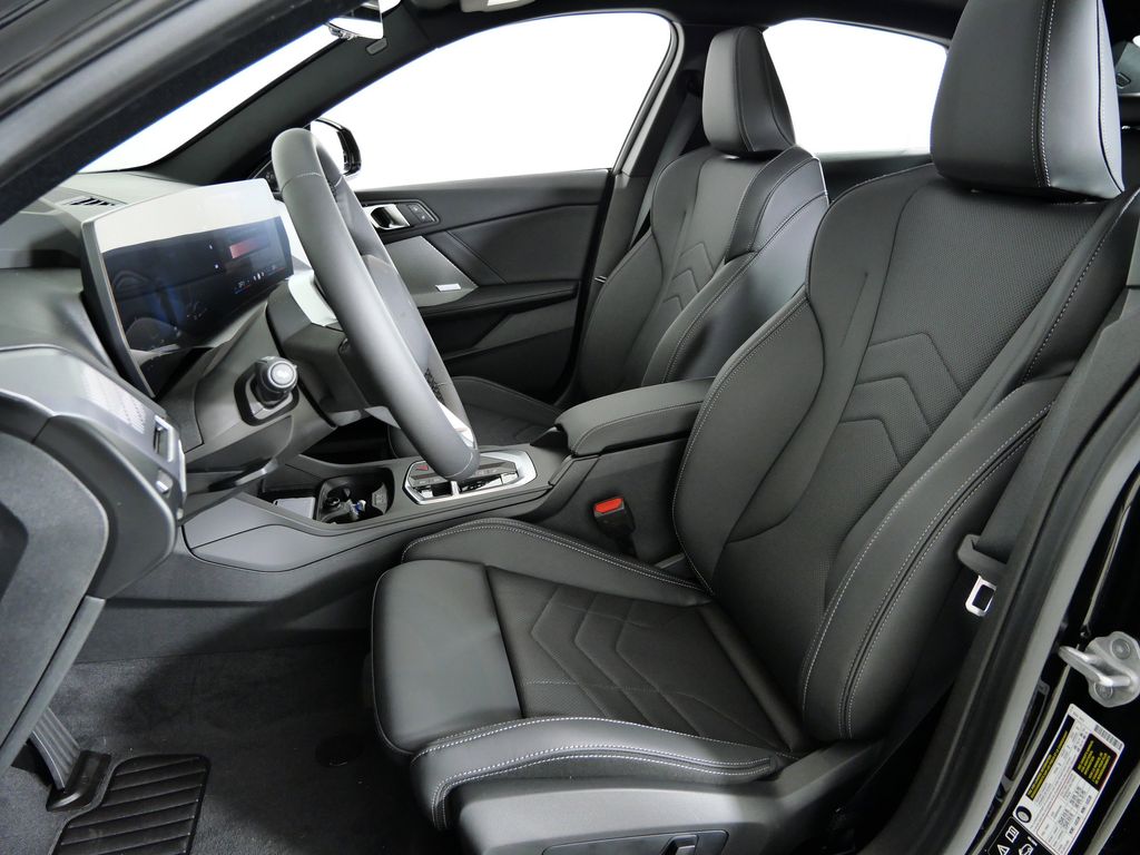 Thumbnail: 2026 BMW 2 Series - 33