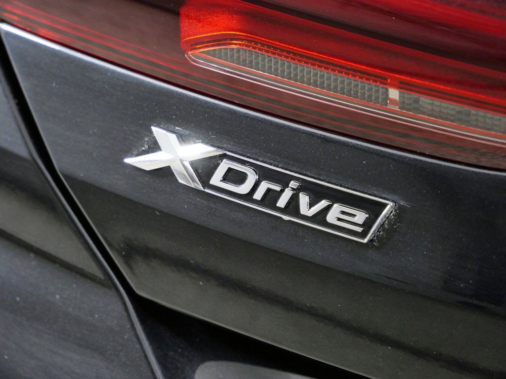 Thumbnail: 2026 BMW 8 Series - 14