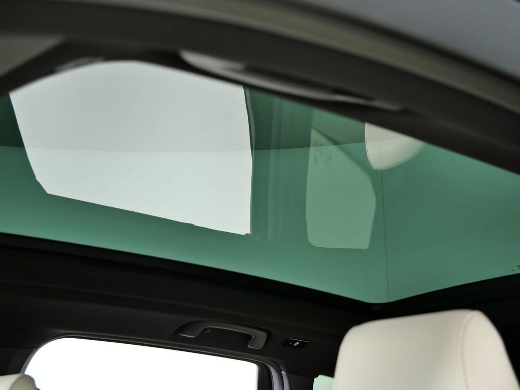 Thumbnail: 2026 BMW X3 - 21