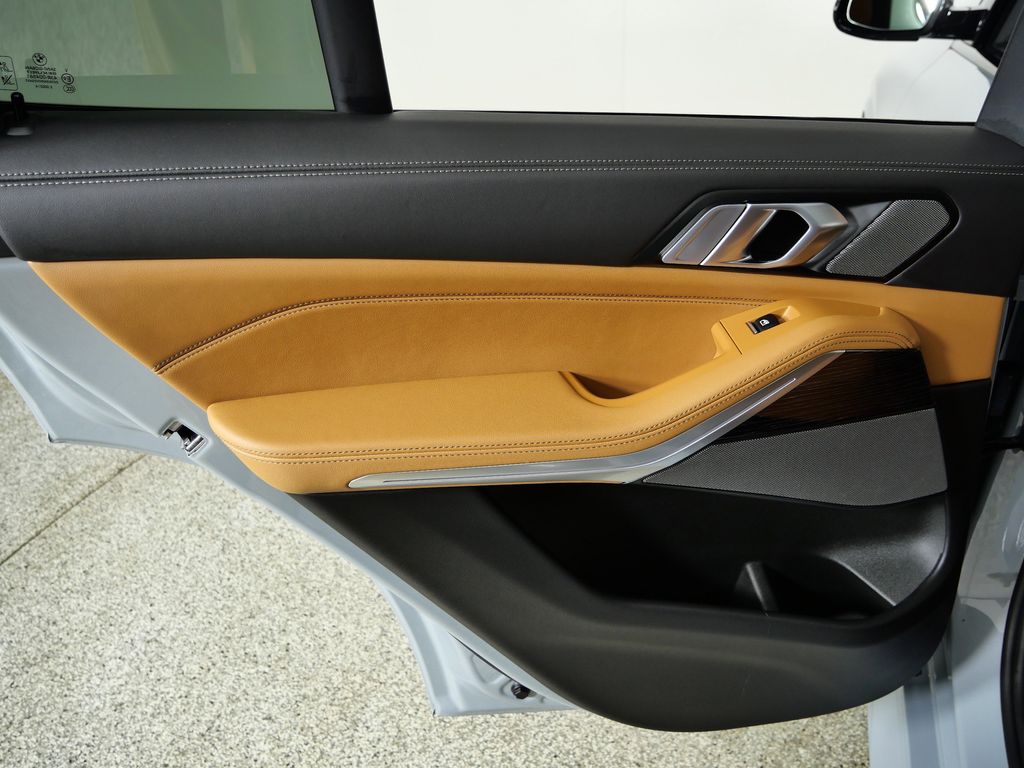 Thumbnail: 2026 BMW X5 - 31