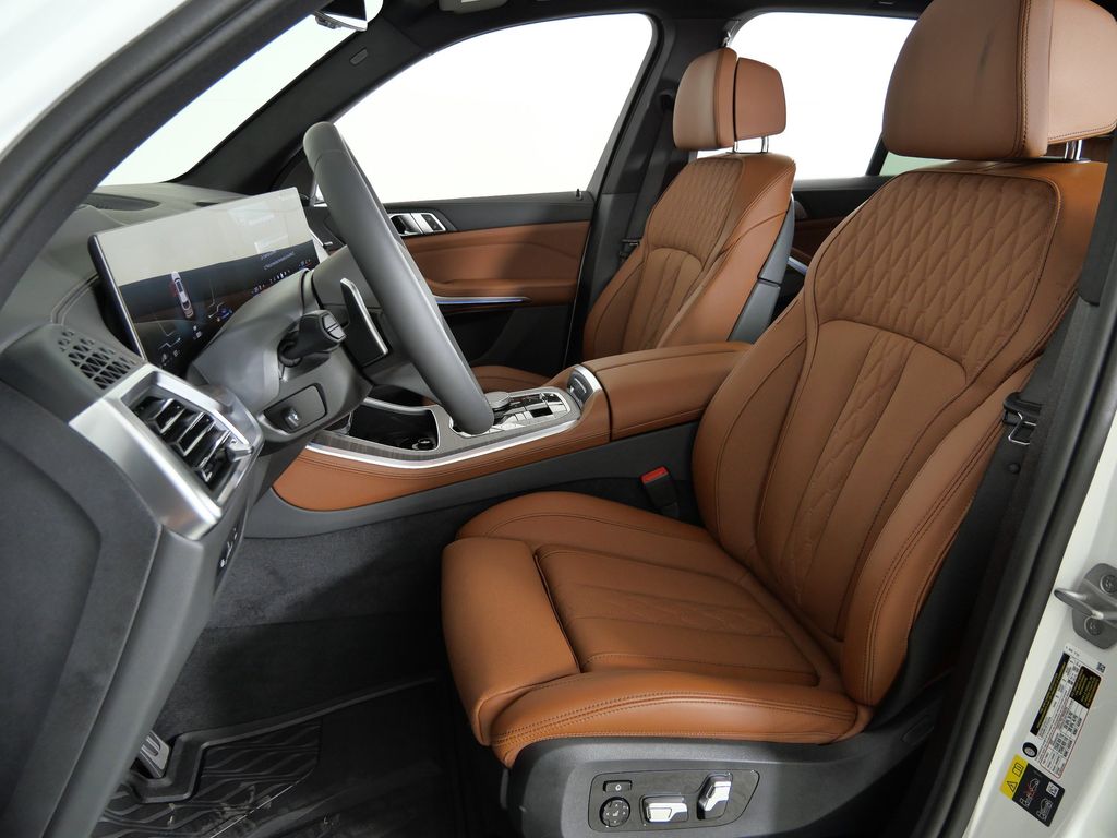 Thumbnail: 2026 BMW X5 - 36