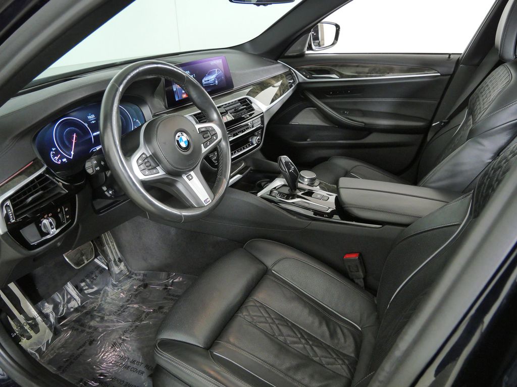 Thumbnail: 2019 BMW 5 Series - 34