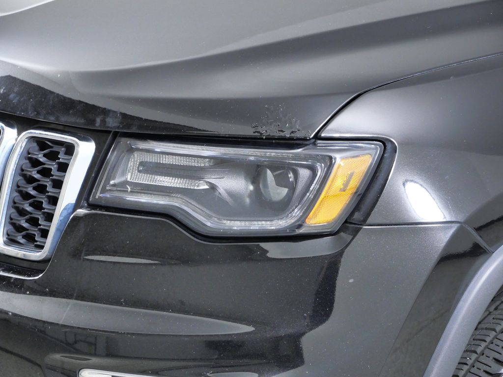 Thumbnail: 2018 Jeep Grand Cherokee - 4