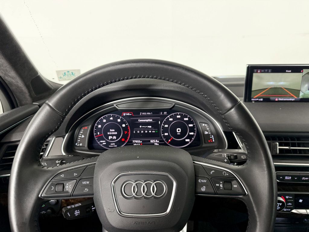 Thumbnail: 2018 Audi Q7 - 8