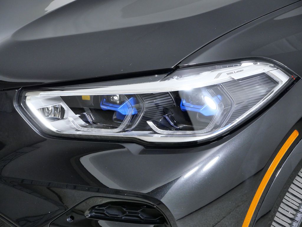 Thumbnail: 2023 BMW X5 - 4