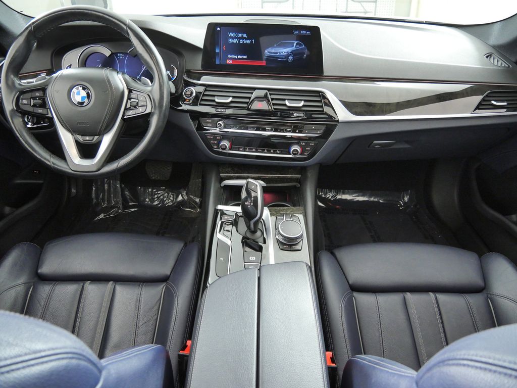 Thumbnail: 2017 BMW 5 Series - 6
