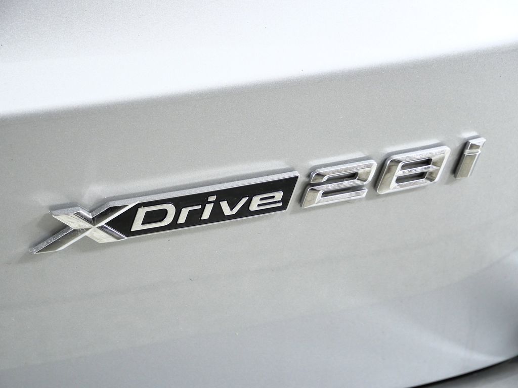 Thumbnail: 2026 BMW X1 - 12