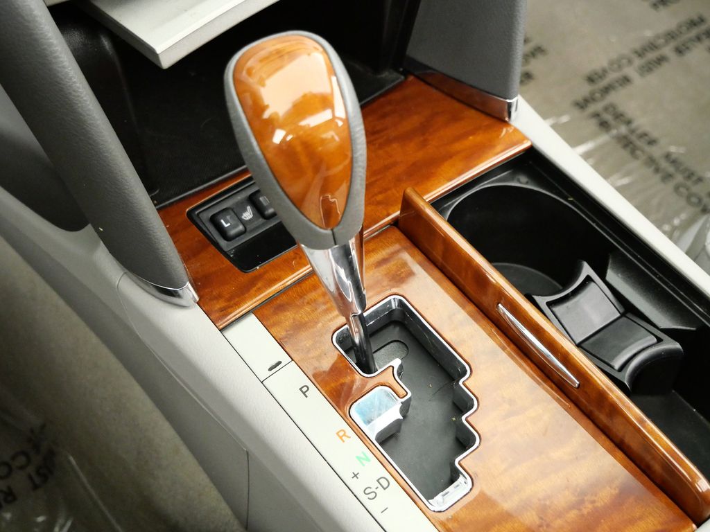 Thumbnail: 2011 Toyota Camry - 43