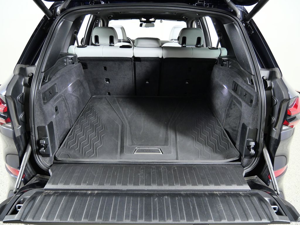 Thumbnail: 2024 BMW X5 - 33