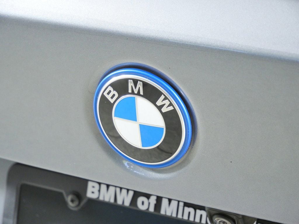 Thumbnail: 2023 BMW 3 Series - 11