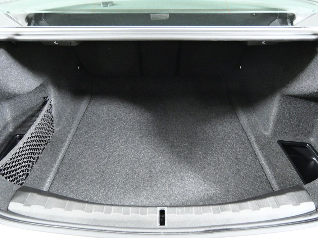 Thumbnail: 2023 BMW 3 Series - 32