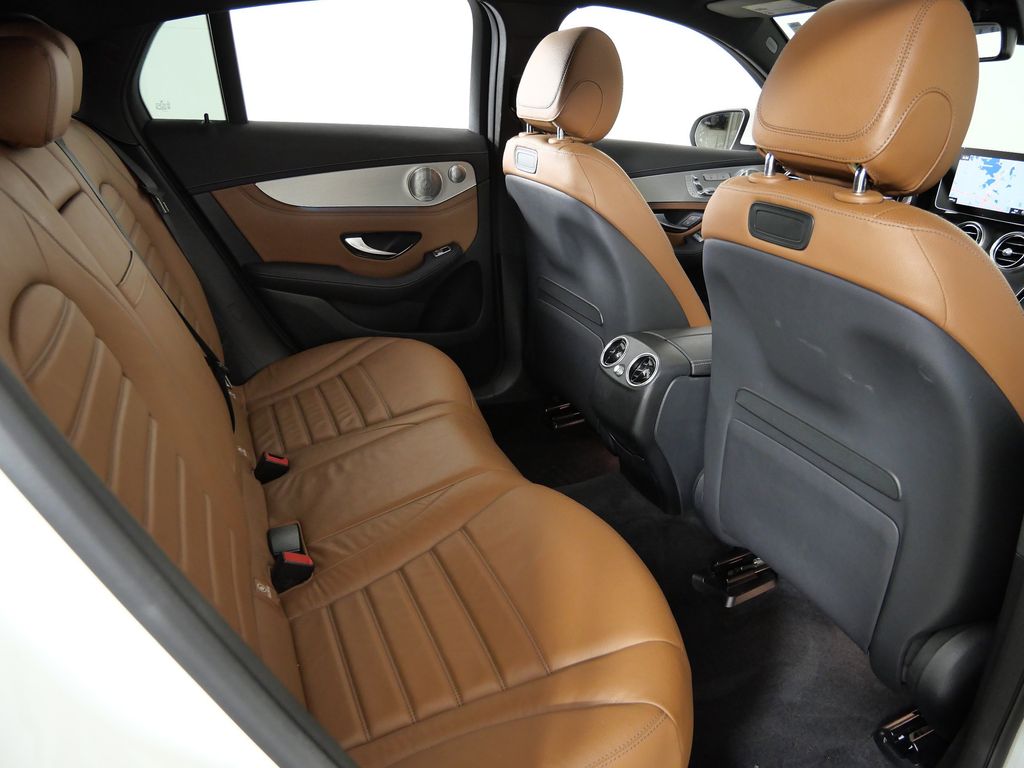 Thumbnail: 2019 Mercedes-Benz GLC - 26