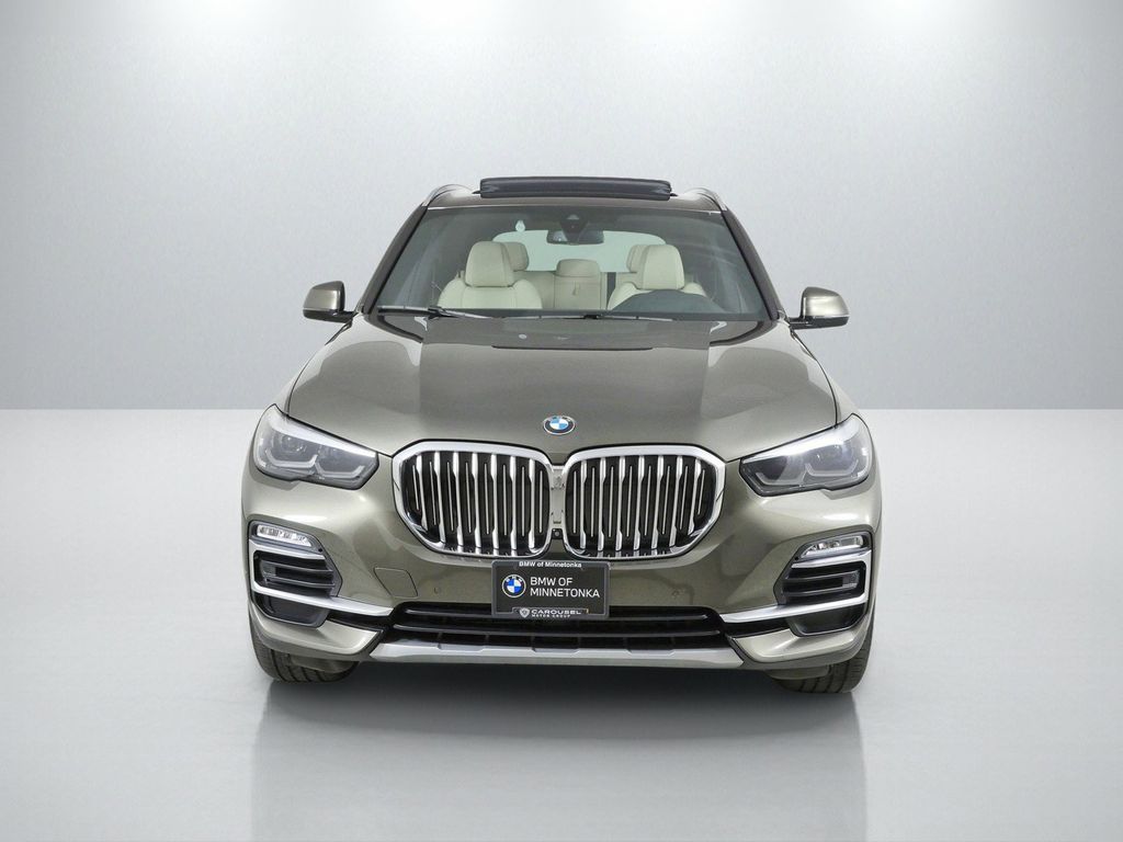 Thumbnail: 2021 BMW X5 - 2