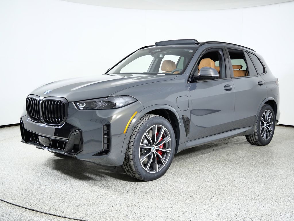 Thumbnail: 2026 BMW X5 - 1