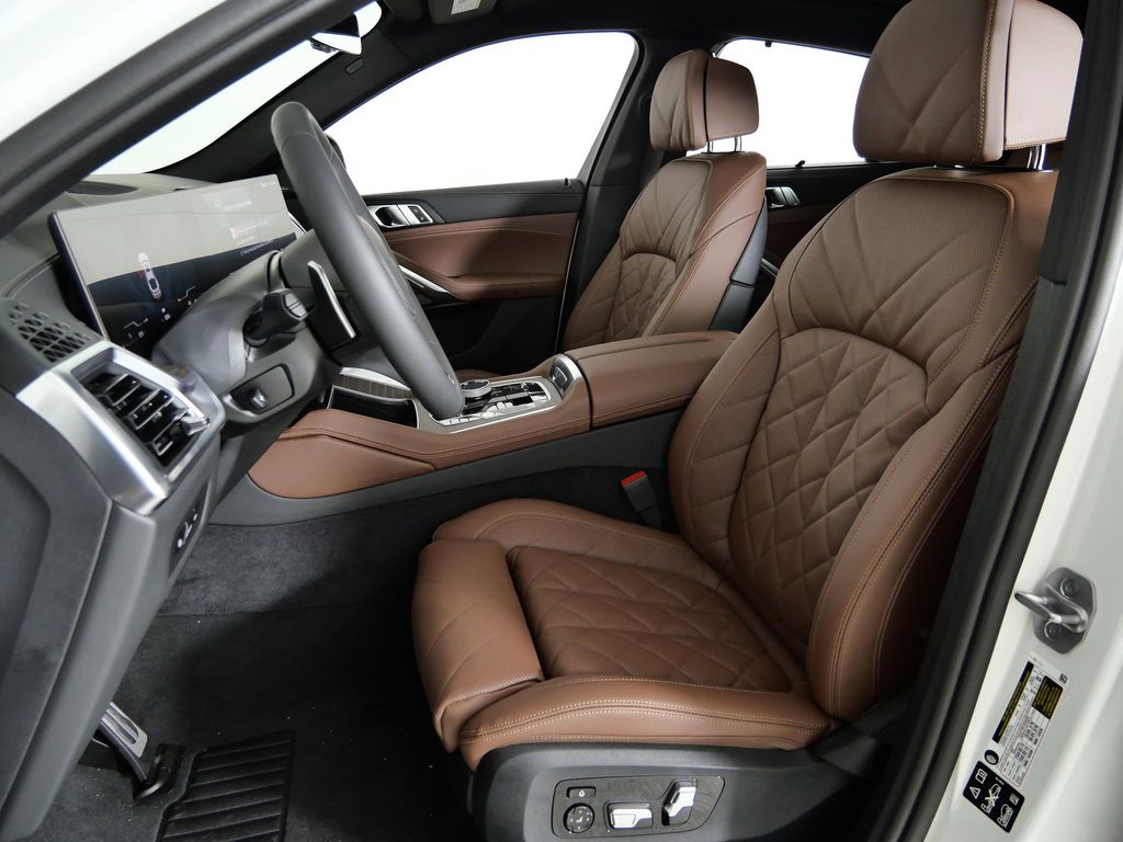 Thumbnail: 2026 BMW X6 - 35