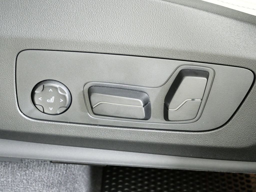 Thumbnail: 2026 BMW X1 - 41