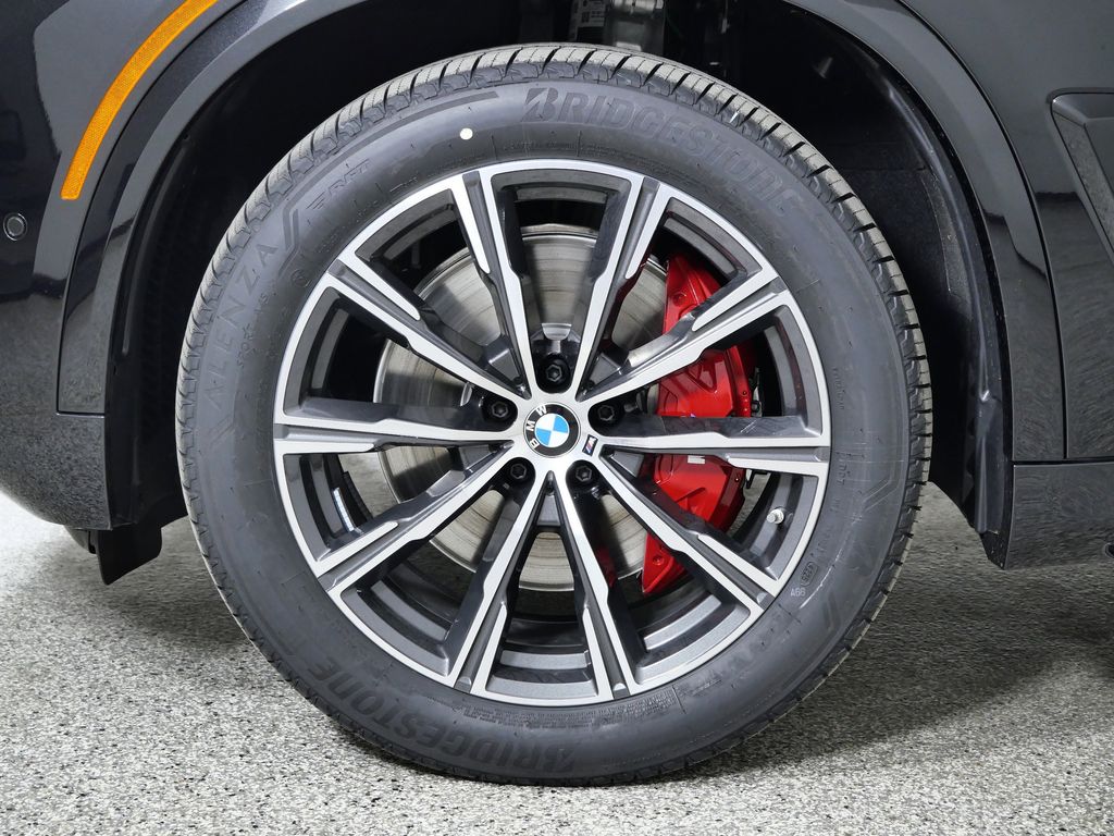 Thumbnail: 2026 BMW X5 - 17