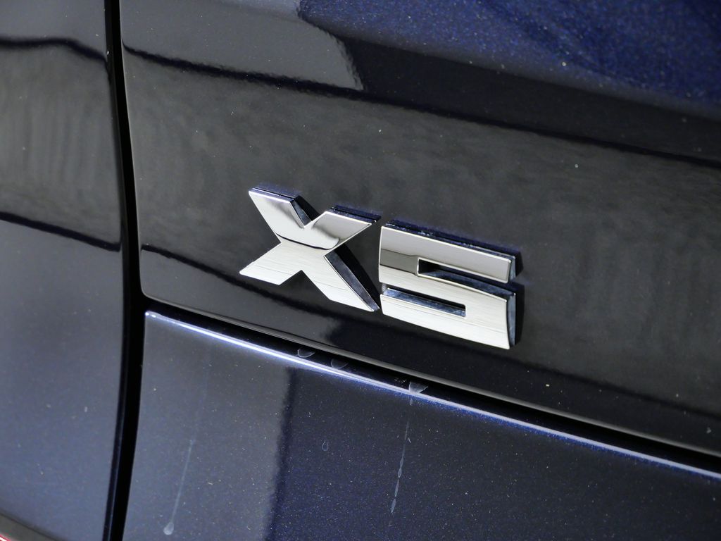 Thumbnail: 2025 BMW X5 - 16