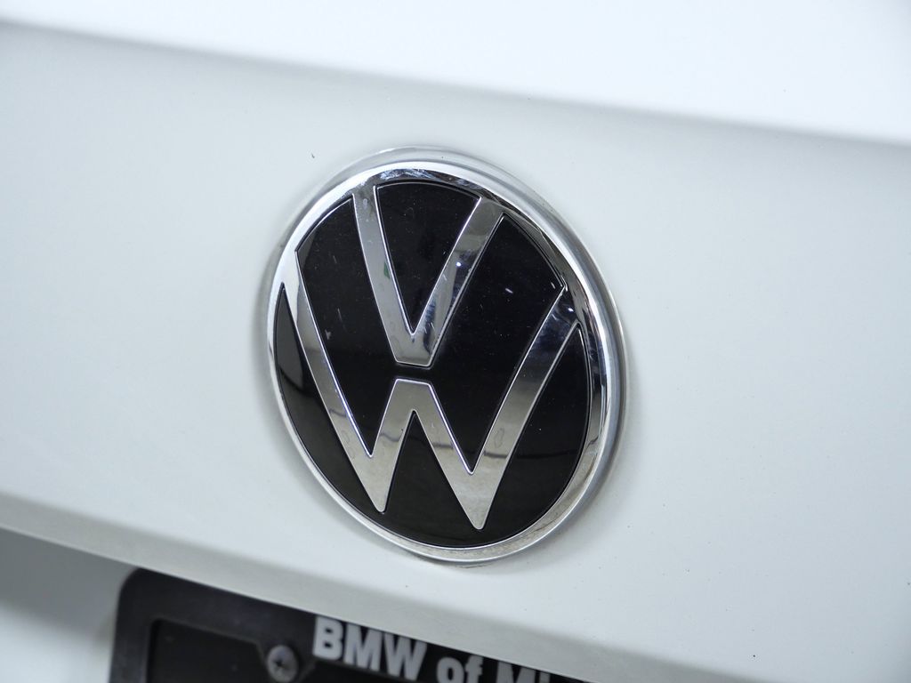 Thumbnail: 2024 Volkswagen Taos - 12