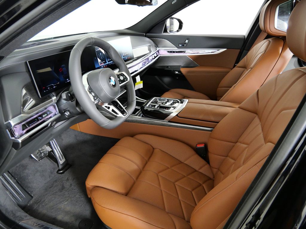 Thumbnail: 2026 BMW 7 Series - 34
