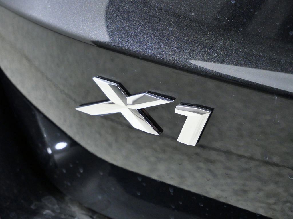 Thumbnail: 2026 BMW X1 - 14