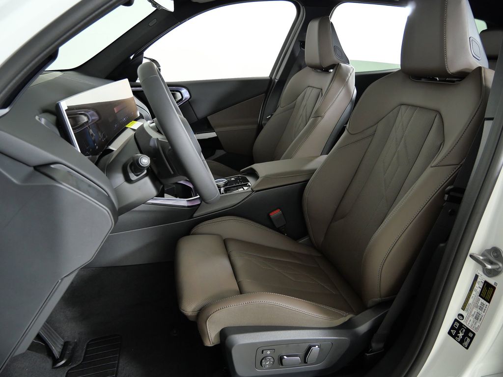 Thumbnail: 2026 BMW X3 - 35