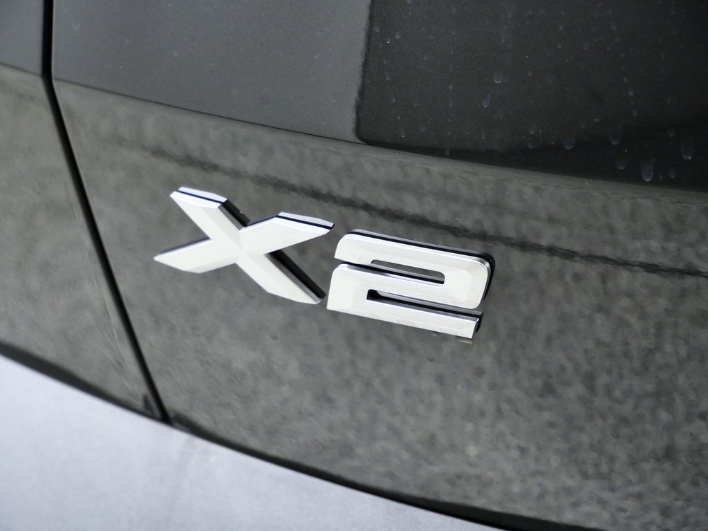 Thumbnail: 2026 BMW X2 - 13