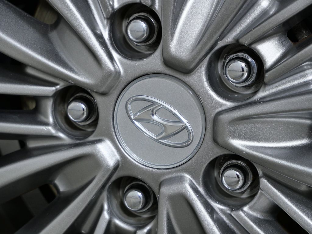 Thumbnail: 2018 Hyundai Kona - 14