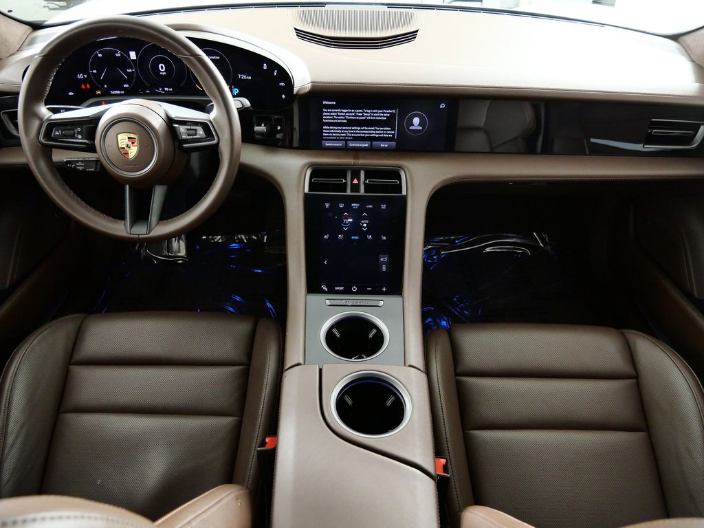 Thumbnail: 2024 Porsche Taycan - 6