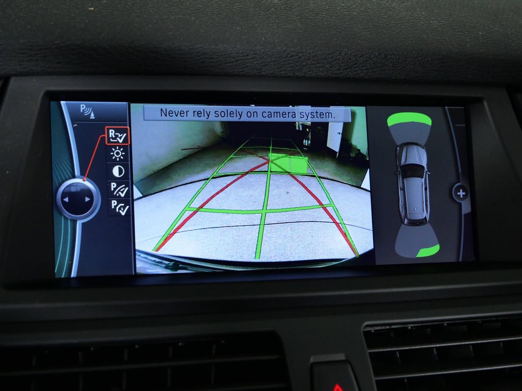 Thumbnail: 2013 BMW X5 - 50