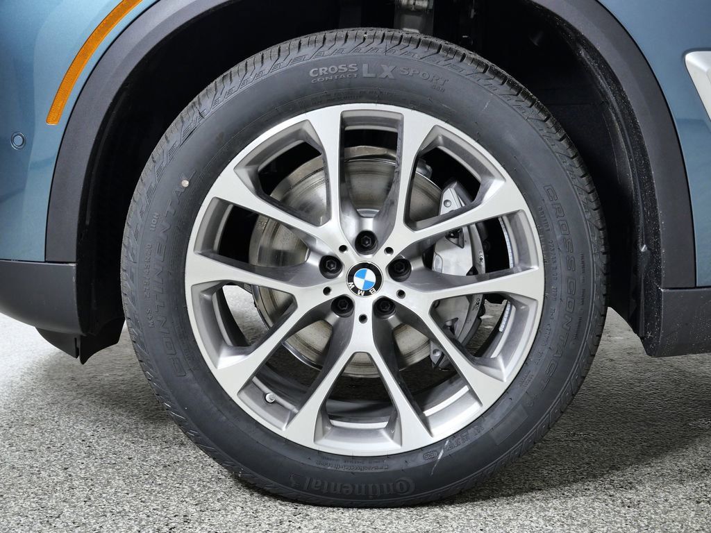 Thumbnail: 2026 BMW X5 - 19