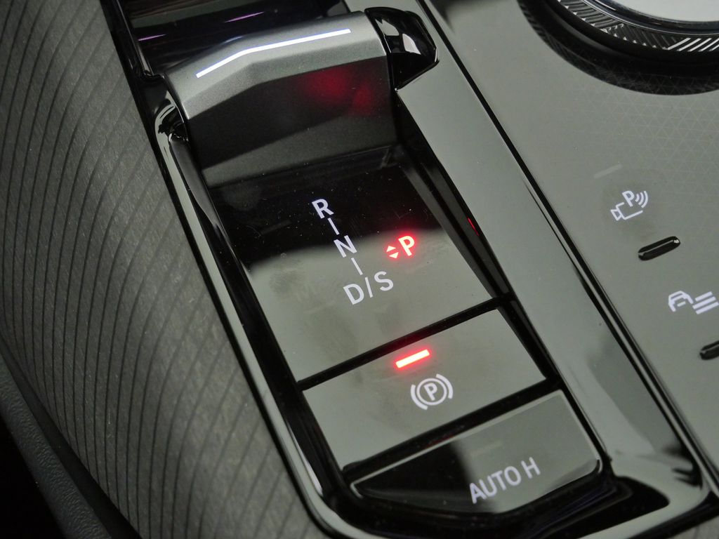 Thumbnail: 2026 BMW X3 - 46