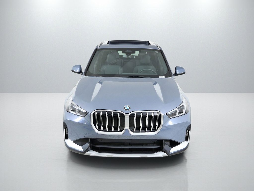 Thumbnail: 2026 BMW X1 - 16