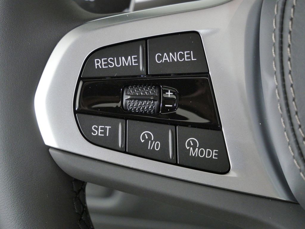 Thumbnail: 2026 BMW X5 - 41
