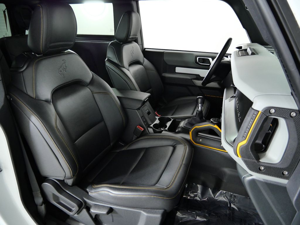 Thumbnail: 2022 Ford Bronco - 21