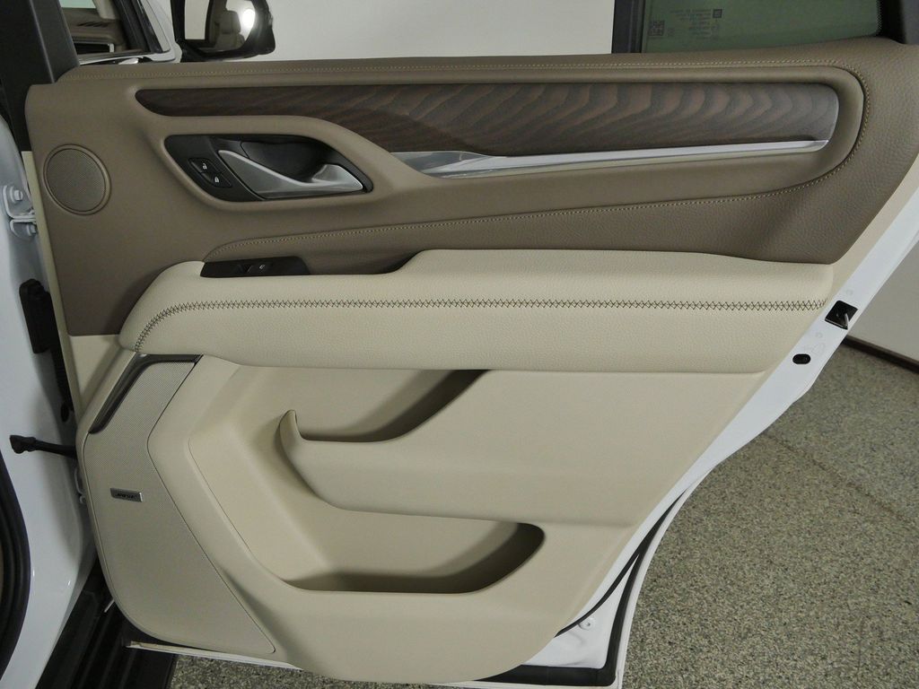 Thumbnail: 2022 GMC Yukon - 25