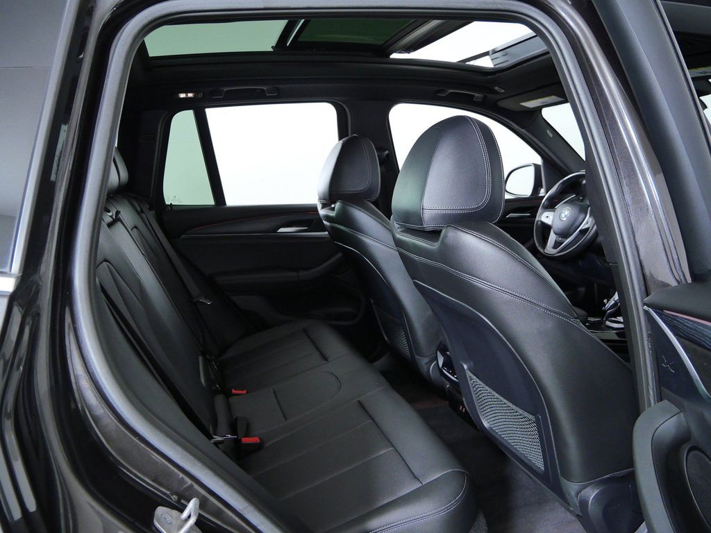 Thumbnail: 2023 BMW X3 - 26