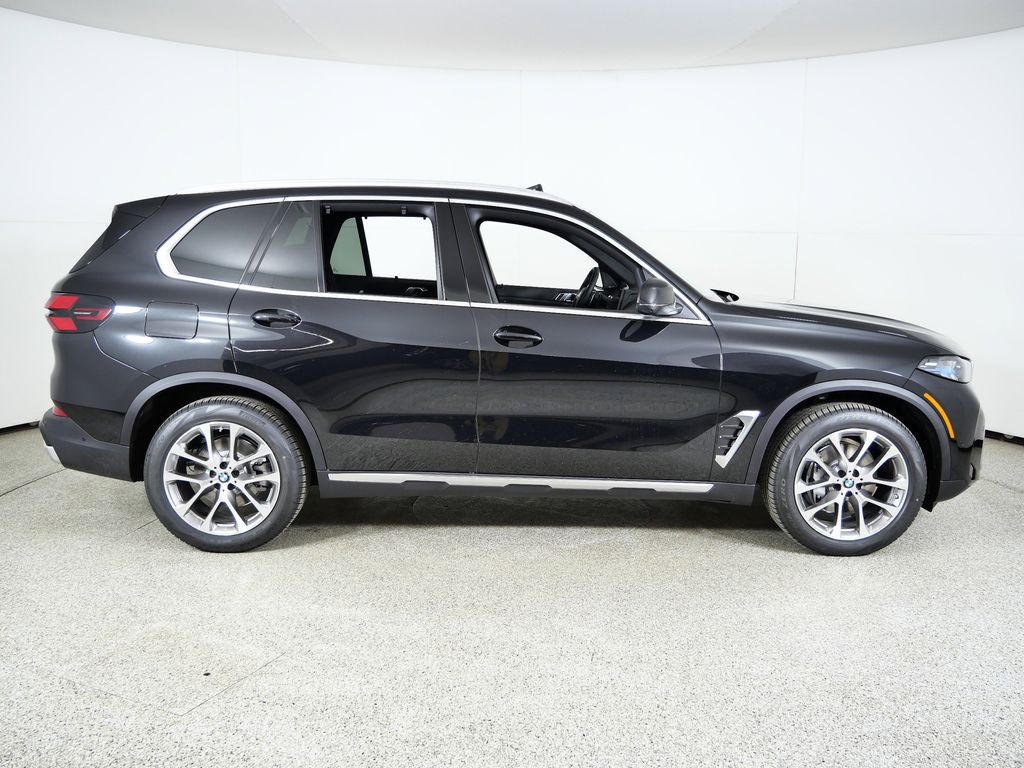 Thumbnail: 2026 BMW X5 - 8