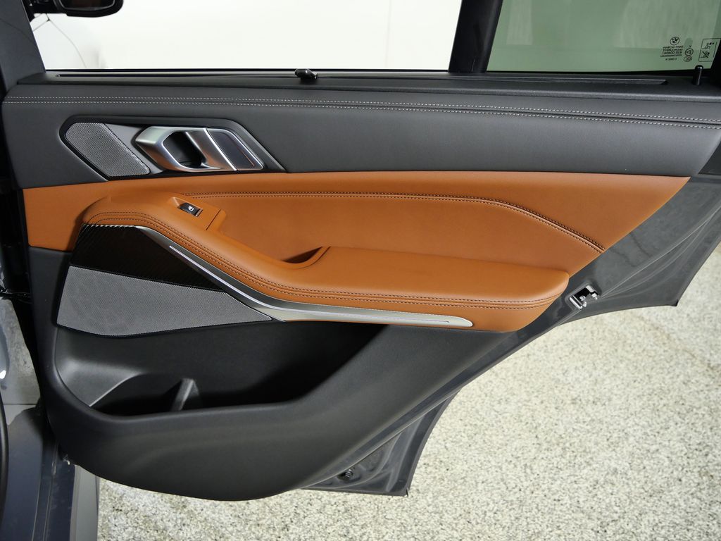 Thumbnail: 2026 BMW X5 - 25