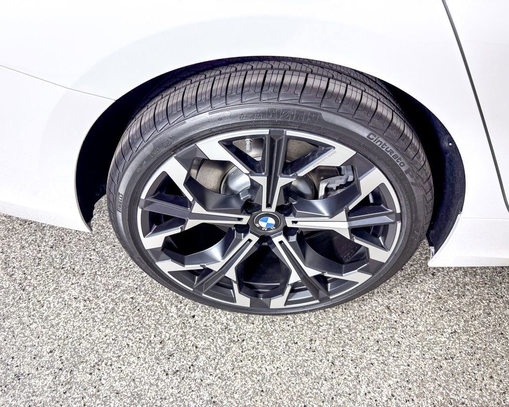 Thumbnail: 2025 BMW 3 Series - 20