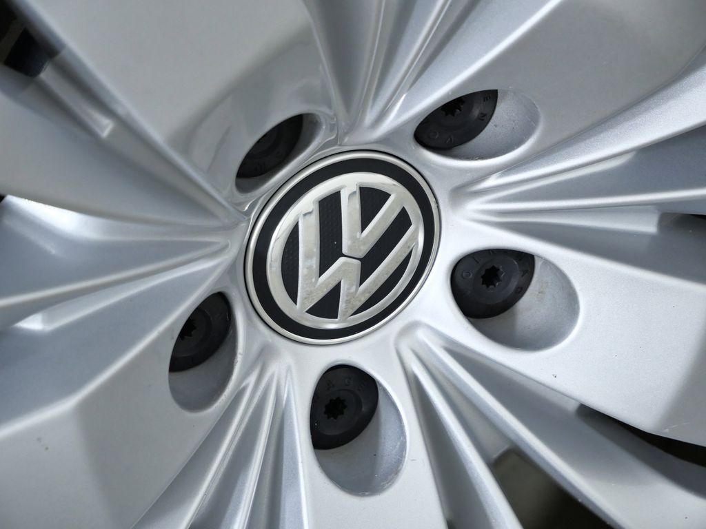 Thumbnail: 2018 Volkswagen Atlas - 5